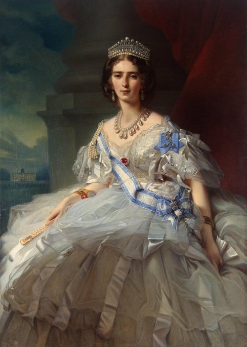 Two versions of a portrait of Princess Tatiana Alexandrovna Yusupova by Franz Xaver Winterhalter, 18