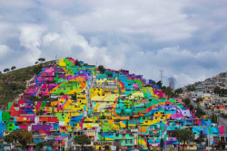 Adapto:    Artists In Mexico Turn Low-Income Neighborhood Into One Giant Mural  An