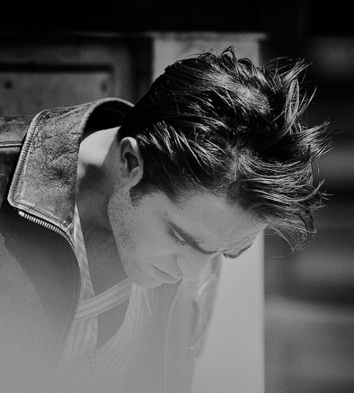 robertpattinsn:  New Robert Pattinson pics for Dior Homme by Peter Lindbergh