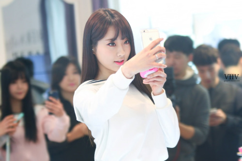 nine9memories: GYEONG REE15.03.26 | Hera x Olympia Le Tan Launching Event© VIIV // do not edit 