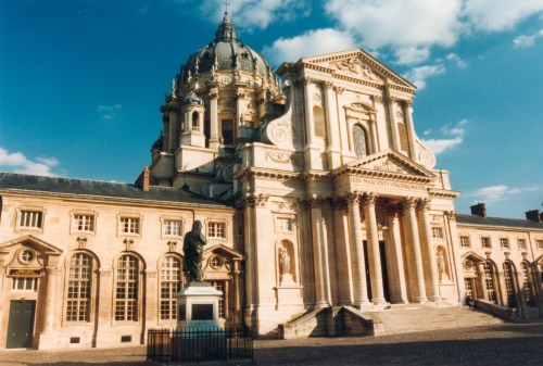 versaillesadness:Eglise du Val-de-Grace, Paris, France.