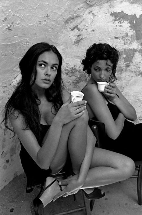 theclassyissue:  Maria Grazia Cucinotta in Puglia, Italy; captured by Ferdinando Scianna for Lavazzo (1995) 