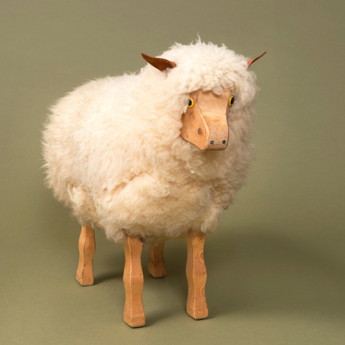 unsubconscious:Wooden sheep, Scandinavia, ca. 1960 