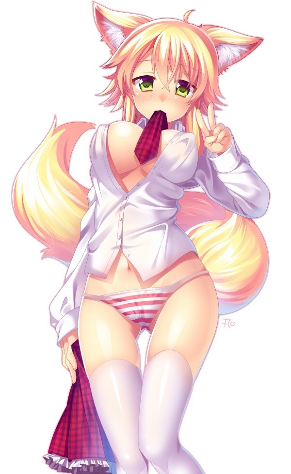 Sexy catgirls and stuff