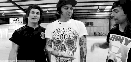 kellicftw:  I like how he just laughs every time Vic slaps him. He just grins and