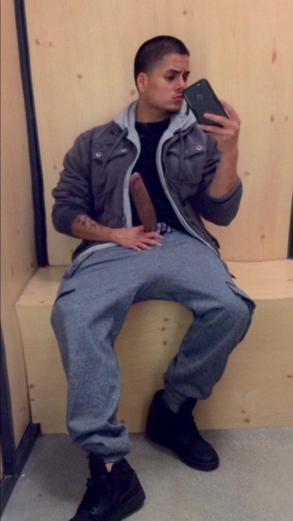 michaelalaniz:  When u hard as fuck at the mall in dressing room!!!! #ATwoWeekLoad  Hot hot hot