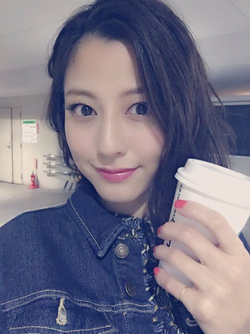 arafuno:    おはようございます^ ^ 今日はDVDの国内撮影。 昨日から色々仕込みしてました。  楽しみっ    