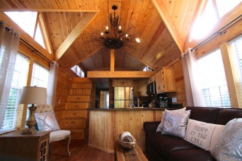 Porn photo tinyhousetown:  cabinsandcottage:  Cozy cabin