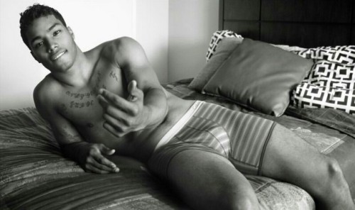 lamarworld1:(PT.2) Rome Flynn cakes