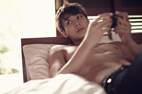 Porn aznboizaresex: Kim Sungjoo (via Profile: photos