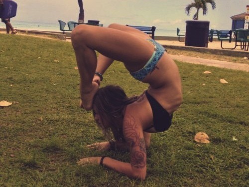 hot-sexy-fit-girls:  Flexible sexy hot fitness girl with tatoos!