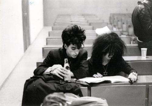 srhuesos: Eduardo Benavente and Ana Curra at the Escuela de Caminos (Madrid) in 1982, just before an