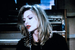 goldenbuttonsnpearls:  Michelle Pfeiffer in “The Fabulous Baker