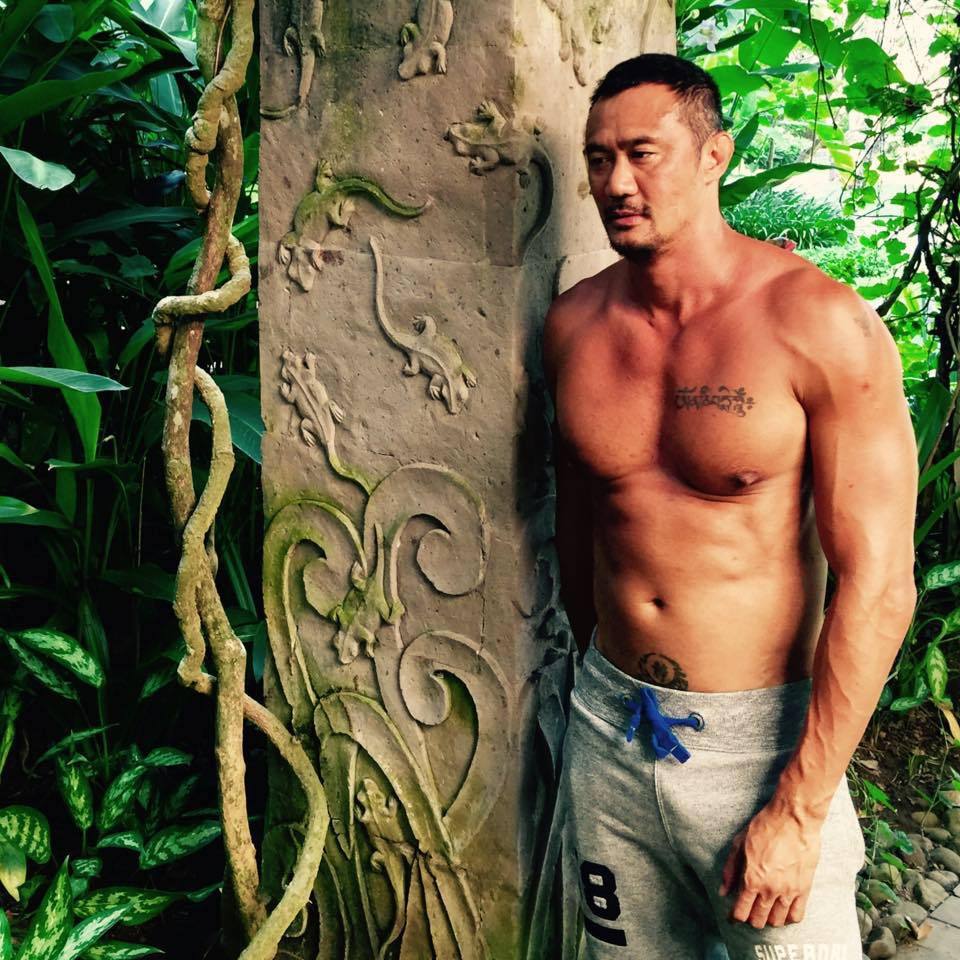 Viva!Asian hunks!