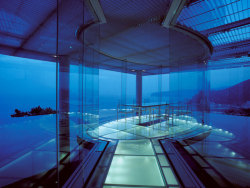 subtilitas:  Kengo Kuma - Water/glass villa, Shizuoka 1995.  