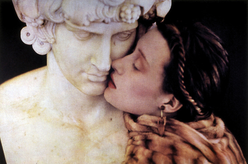 parasoli: “the passion of Rome” by sheila metzner,shot for fendi,1986.