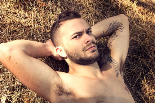 olymphotos:  J. 3 http://olymphotos.tumblr.com 
