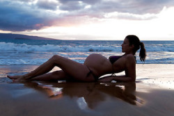pregnantnude:  Pregnant Nudes
