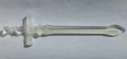 Ike’s sword “Ragnell” from the Fire emblem series printed on the formlabs Form 2 on max size. This, 