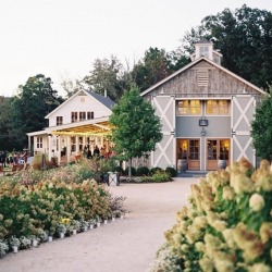 oldfarmhouse:  This dreamy barn makes us