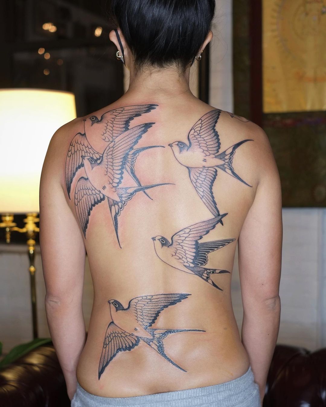 Freehand Swallows for Tori. Made in one session, a few months ago @bandit_studio , Brooklyn.
Thank you for your strength Tori! (at Brooklyn, New York)
https://www.instagram.com/p/CnhueafvrJ4/?igshid=NGJjMDIxMWI=