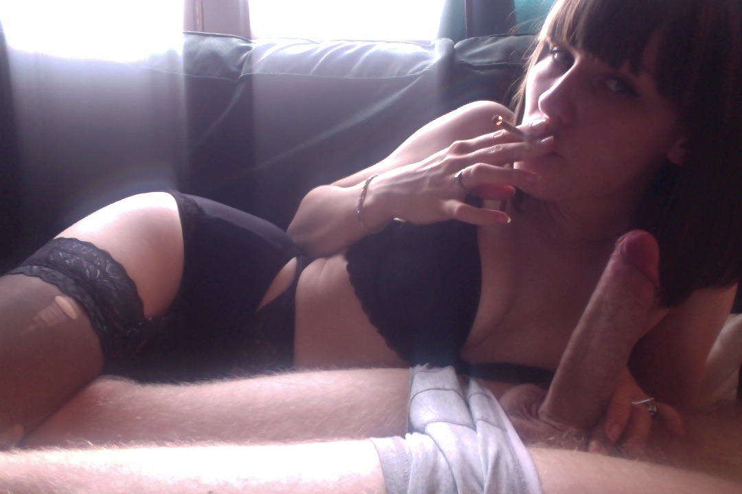 disgraceme:  Camming with my boy while he watches the #facupfinal like a good girlfriend
