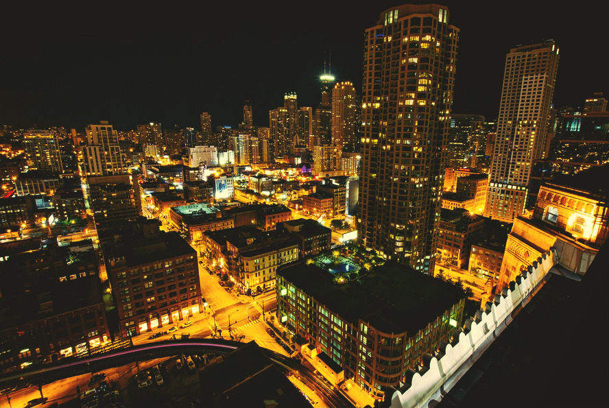 cityneonlights:  source: photographer ~cityneonlights