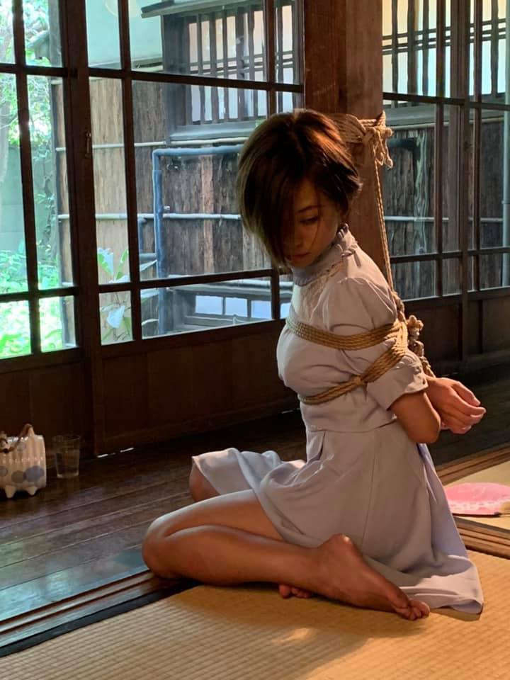 thevertigonetwork:   Shibari &amp; Photo Naka AkiraModel Mitsuki Kamiya