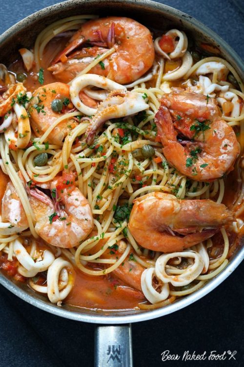 Restaurant-Style Seafood Marinara Pasta