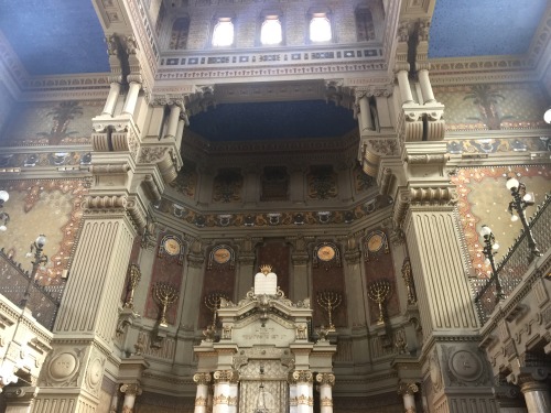 steffileigh: The synagogue in Rome’s Ghetto. The tour guide said, “After three hundred years of ghe