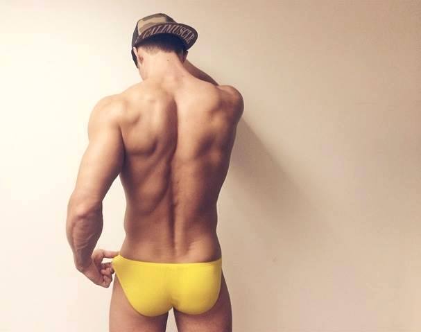 doyoulovemymen:  Don’t be embarrassed. Boners may happen at the weirdest time.