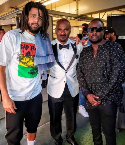 teamcole:
““J. Cole w/ Big Tigger, Wale, Michael B. Jordan, Shaun King & YBN Cordae at the 2018 BET Awards
” ”