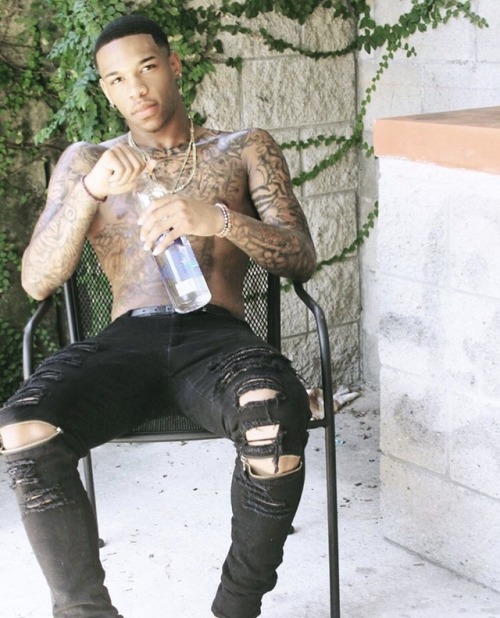 sexnthecloset:  IG: Iamtylerp_