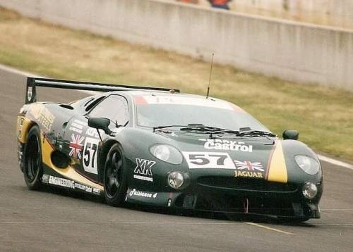 gentlemanracedriver: Jaguar XJ220 LM Le Mans 1995 Such beauty and elegance