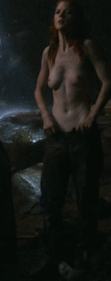 hotsexyfemalecelebs:  Rose Leslie strips naked in the series Game of Thrones 