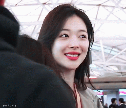 k-popfemina:' , '. . . ' . 