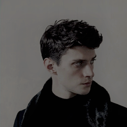 macuilli:favorite book characters ➝ aleksander morozova, the grisha trilogy.This Darkling had been c
