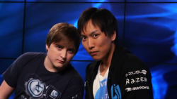 thepasch:  MOAR KREPOLIFT! Why did the Krepo cross the Doublelift? &lsquo;cause Analyst Desk. 