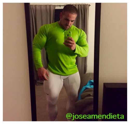 needsize: Nothing better than thick muscle in spandex - showing off their muscle. Love the confiden