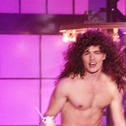 famousmeat:  Gregg Sulkin grinds shirtless on Victoria Justice to Kelis’ Milkshake