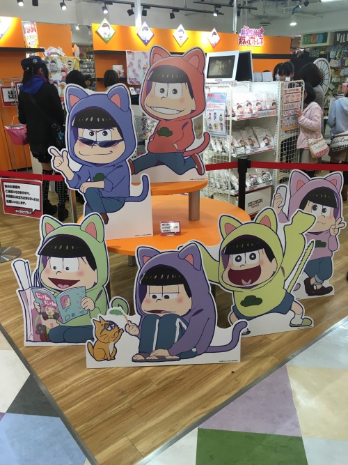 tuneout: Osomatsu-san in Namjatown pop up shop in Shibuya. You could buy exclusive merchandise from 