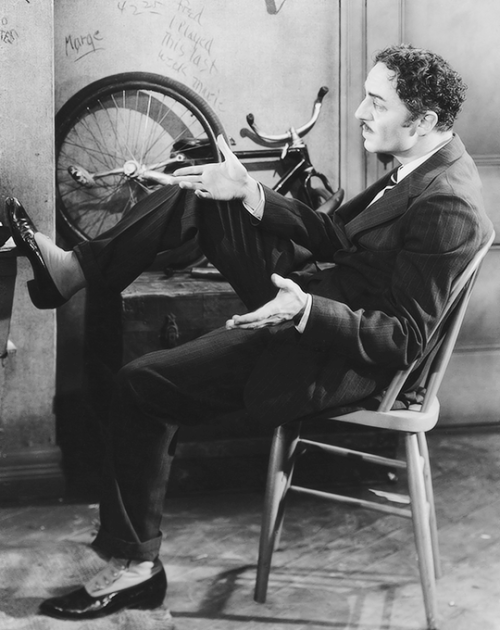 deforest:William Powell in Behind the Make-Up (1930)