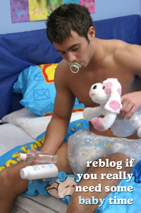 diapered-sissy-boy: Yes yes I do a long weekend of it anyone care to help will make it worth your wh