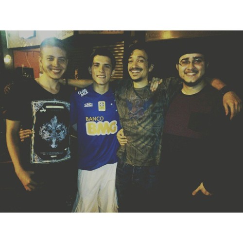 Quarteto ♥ 🙋 🎉
#friends (em Orizontino Bar)