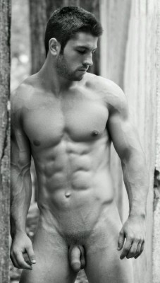 jockdays:  Active porn blog! I check out ALL new followers :)