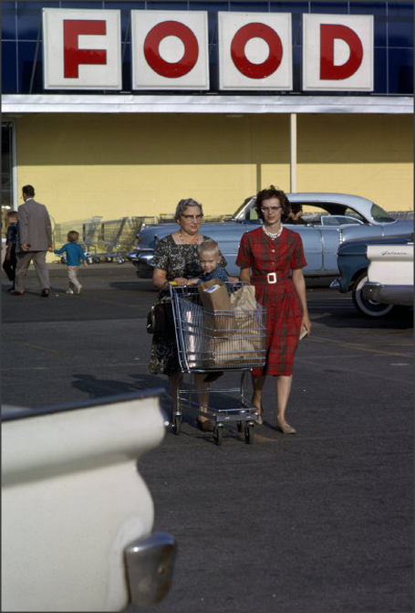 Food Market, 1962Wayne Miller