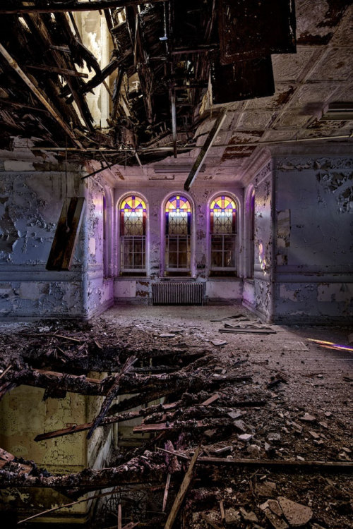 XXX taktophoto:  the most beautiful abandoned photo