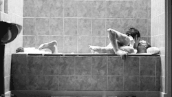 kissexi:  // black &amp; white love blog //  @empoweredinnocence bath time!