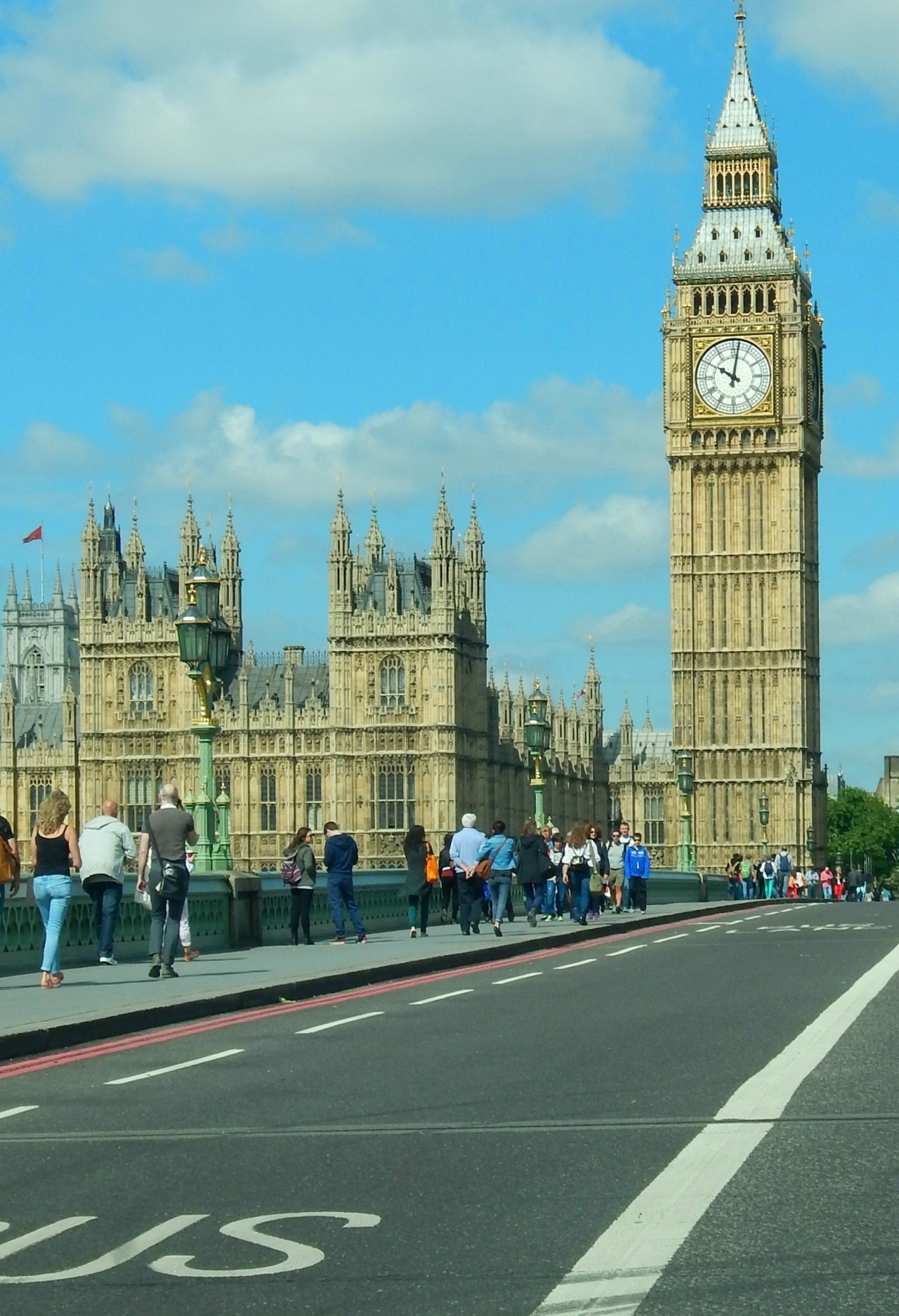 fuckitandmovetobritain:  Great Britain - Edinburgh, Cambridge, Manchester, Jedburgh,