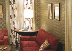 fuckyeahvalvert:lesmiserablesau:Valvert Modern!AU - Javert and Valjean as roommates. I love all of t